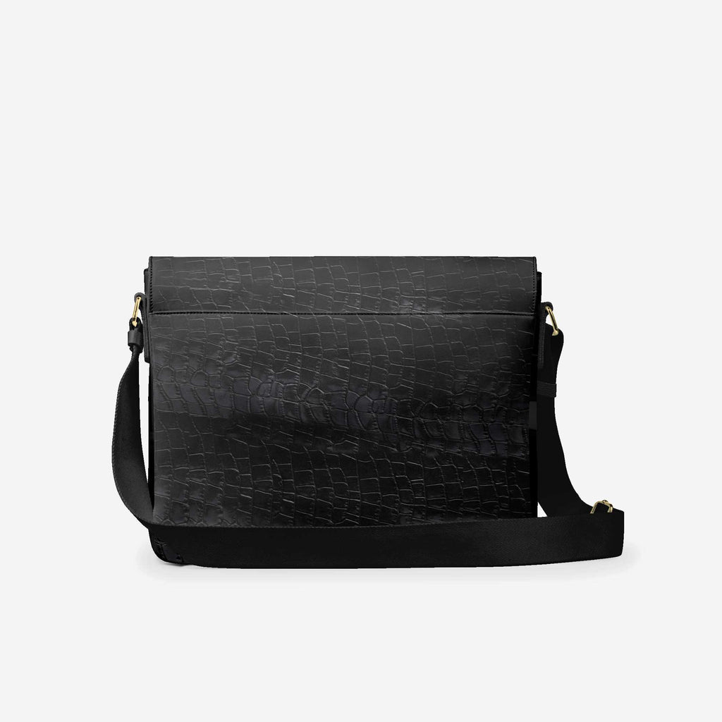 Vegan Luxe City Messenger Bag 16” | BYMANYC ® New York Milano Street Edge